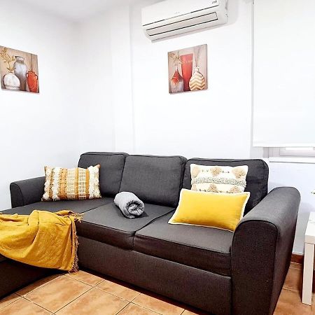 Bonito Apartamento Con Terraza - Pedregalejo Playa Málaga Kültér fotó