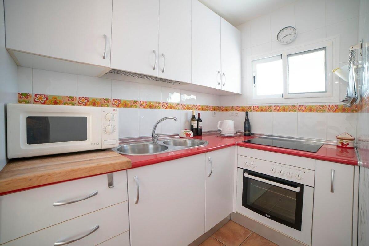 Bonito Apartamento Con Terraza - Pedregalejo Playa Málaga Kültér fotó
