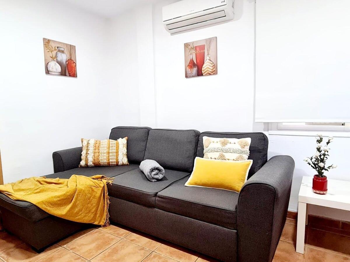 Bonito Apartamento Con Terraza - Pedregalejo Playa Málaga Kültér fotó